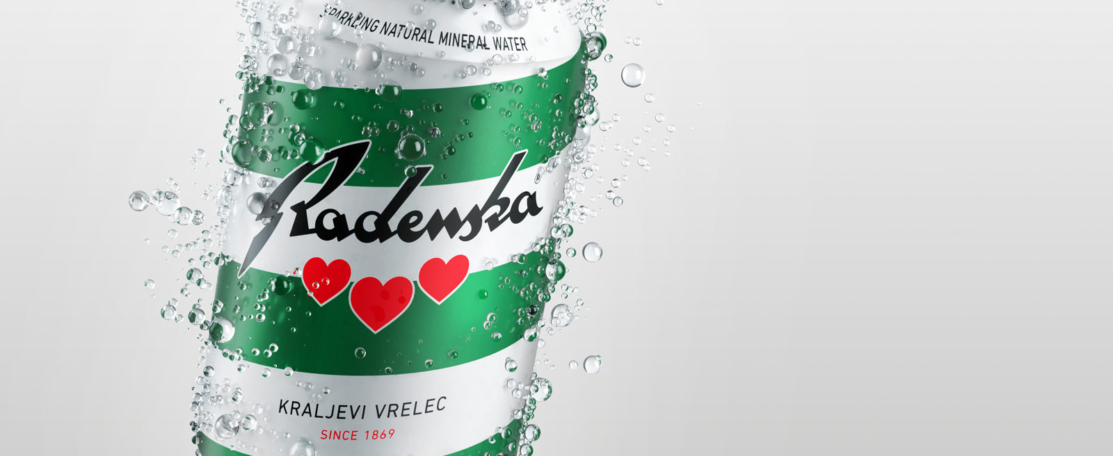 Sparkling mineral water Radenska in a can